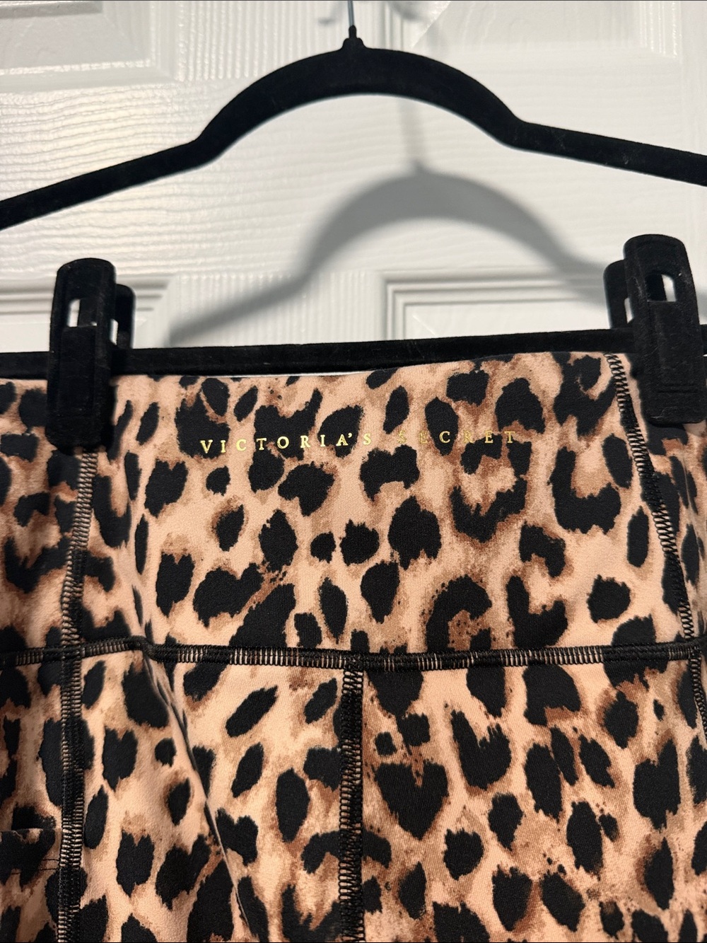 Victoria's Secret Leopard Print Leggings - Black & Tan size 8